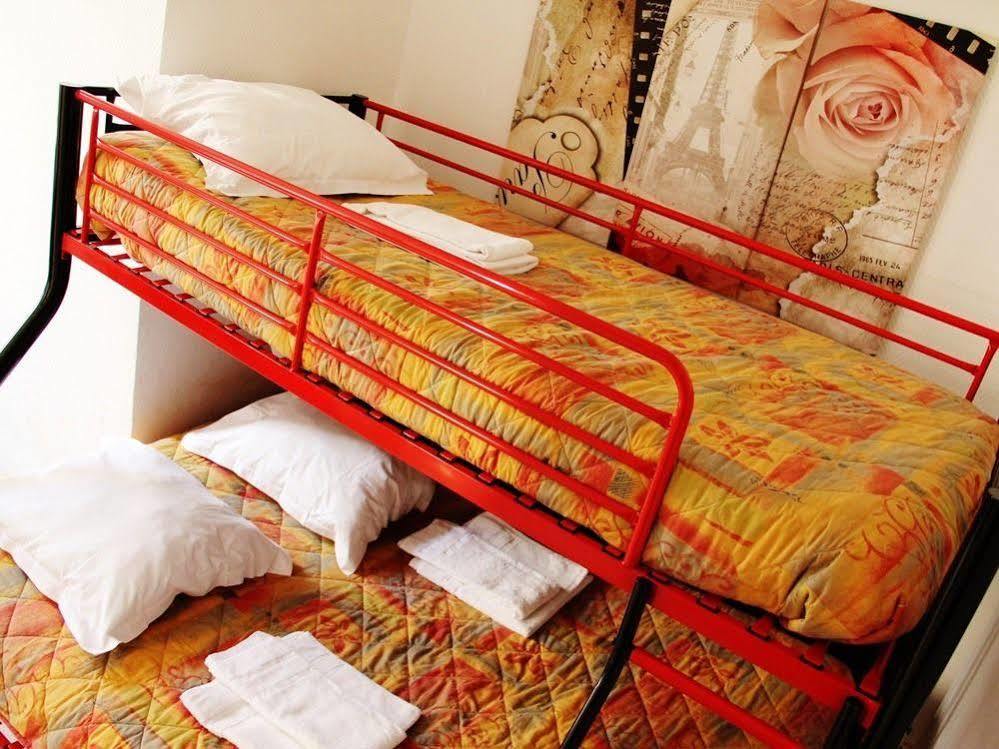 Untalented Hotel - Villette Paris Ngoại thất bức ảnh